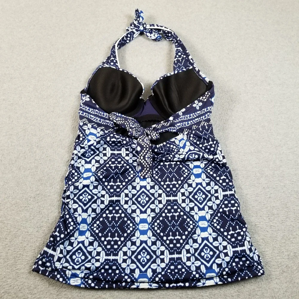 Tommy Bahama item good